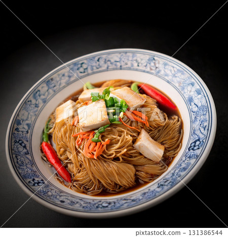 Exquisite Braised E-Fu Noodles with Crabmeat 131386544