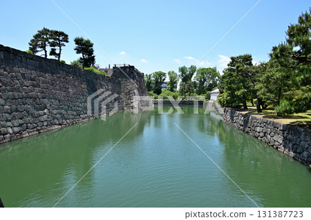 京都「二條城」的城門與石牆 131387723