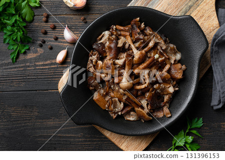 Fried Honey Mushrooms with garlic 131396153