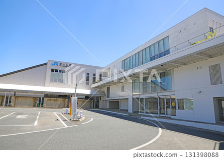 Shin-Yamaguchi Station North Exit Shin-Yamaguchi Station North Exit 131398088