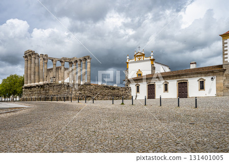 Ruins of the Roman Temple in Evora, Alentejo, Portugal. Temple of Diana Ruins of the Roman Temple in Evora, Alentejo, Portugal. Temple of Diana 131401005