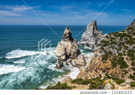Praia Da Ursa, Ursa Beach near Cabo Da Roca on Atlantic coast, Sintra, Portugal 131401033