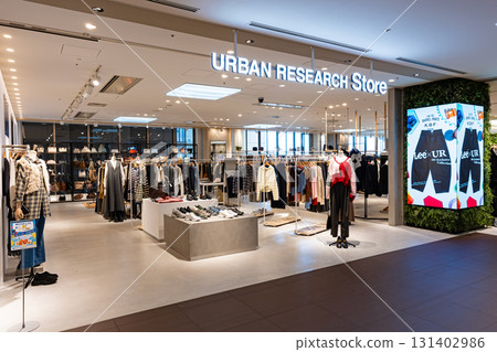 大阪府大阪市北區 URBAN RESEARCH Store Lucua Osaka 購物 大阪府大阪市北區 URBAN RESEARCH Store Lucua Osaka 購物 131402986