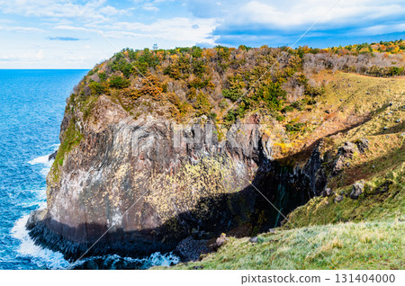 北海道知床秋季:普尤尼岬和鄂霍次克海 北海道知床秋季:普尤尼岬和鄂霍次克海 131404000