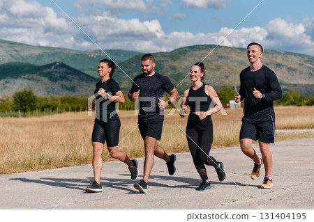 Preparation of the athletic team for the Athletic Marathon Journey 131404195
