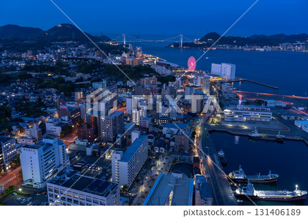 Yamaguchi Prefecture: Night view of the Kanmon Bridge and Kanmon Straits Yamaguchi Prefecture: Night view of the Kanmon Bridge and Kanmon Straits 131406189