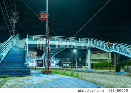 晚上的青島參道商店街附近 131406659