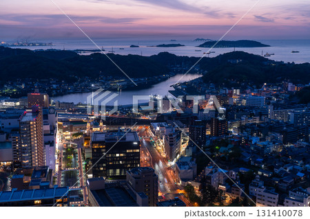 Night view of Shimonoseki city center and the Kanmon Straits, Yamaguchi Prefecture Night view of Shimonoseki city center and the Kanmon Straits, Yamaguchi Prefecture 131410078
