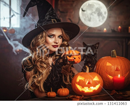 服裝萬聖節的女人 131411063