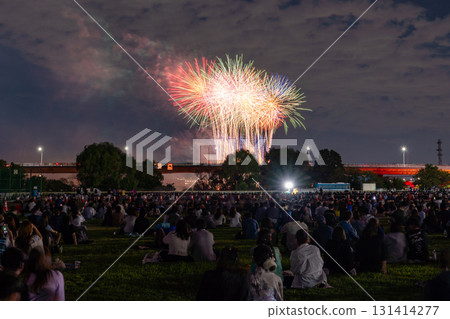 <東京>北區煙火大會和煙火大會 <東京>北區煙火大會和煙火大會 131414277