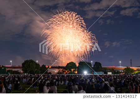 <Tokyo> Kita Ward Fireworks Festival and Fireworks <Tokyo> Kita Ward Fireworks Festival and Fireworks 131414317