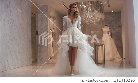 Chic bridal display in shop 131419280