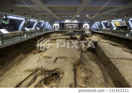 Yoshinogari Historical Park, North Tomb, Yoshinogari Town, Saga Prefecture 131425211