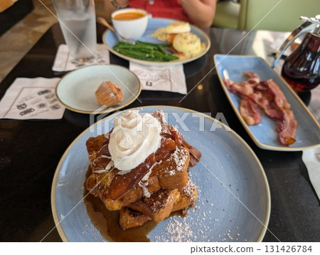 American Lunch American Lunch 131426784