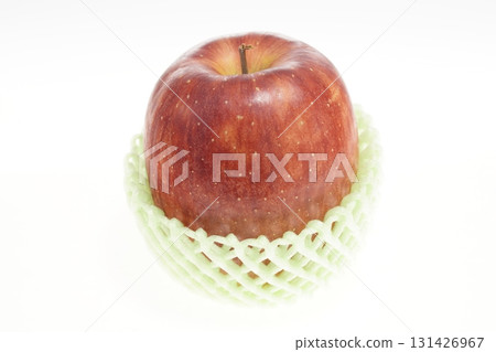 Shinano Dolce Red Apple (Nagano Prefecture) 131426967