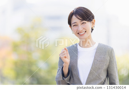 Business career woman Business career woman 131430014