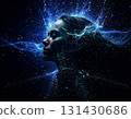 發出抽象藍色光芒的美麗女人 131430686