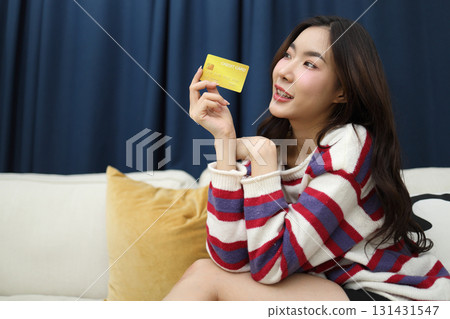 Credit Card 131431547