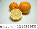 Grapefruit and sliced orange 131431955