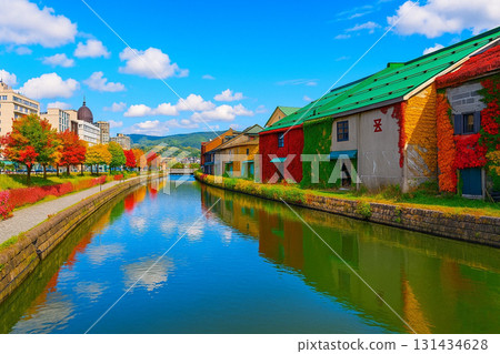 Warehouse district Otaru canal autumn leaves Warehouse district Otaru canal autumn leaves 131434628