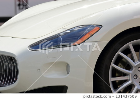 Car headlight 131437509