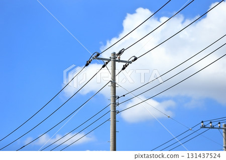 電纜和電桿 131437524