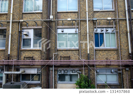 The University of Tokyo Faculty of Medicine, tiled school building (Hongo, Bunkyo Ward, Tokyo) The University of Tokyo Faculty of Medicine, tiled school building (Hongo, Bunkyo Ward, Tokyo) 131437868