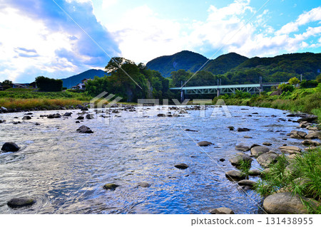 Autumn Tone River scenery - Joetsu Line railway bridge, view near Tanashita Fudo 131438955