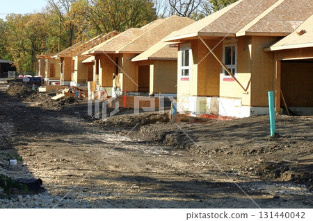 New suburban houses under construction 131440042