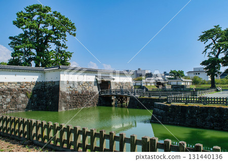 Odawara Castle, Kanagawa Prefecture: Sumiyoshi Bridge and the Copper Gate, Masugata Inner Gate Odawara Castle, Kanagawa Prefecture: Sumiyoshi Bridge and the Copper Gate, Masugata Inner Gate 131440136