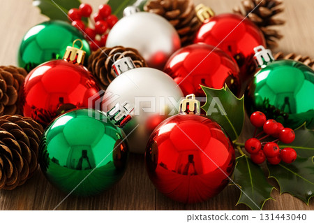 Red And Green Christmas Baubles With Pinecones Red And Green Christmas Baubles With Pinecones 131443040
