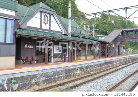 娘舍站站內（JR篠之井線） 131443199