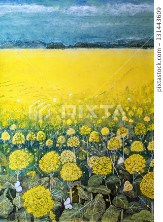 油菜花田和尼沙卡山的手繪草圖 油菜花田和尼沙卡山的手繪草圖 131443609