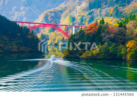 Shogawa Gorge (Autumn) Shogawa Gorge (Autumn) 131445560