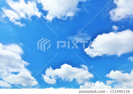 秋天天空和雲彩 131446136