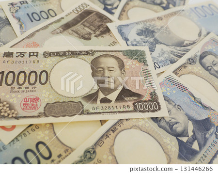 Image of banknote 131446266