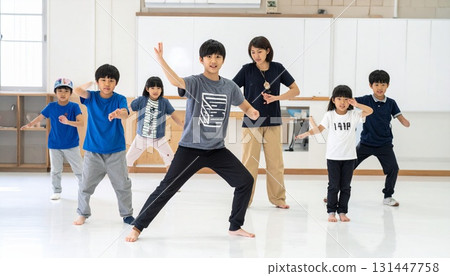 孩子的工作坊運動 131447758