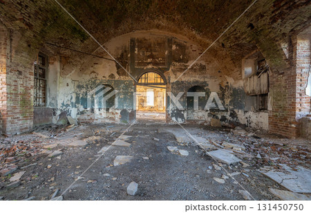 Abandoned church of Michael the Archangel, Tula region Abandoned church of Michael the Archangel, Tula region 131450750