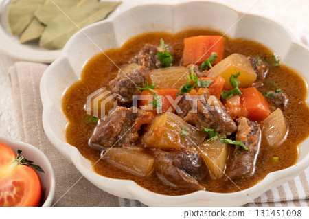 tomato beef radish beef stew carrot radish tomato beef radish beef stew carrot radish 131451098