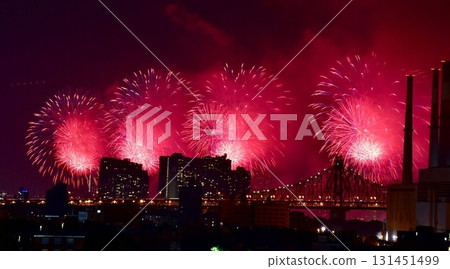 NY Festival Night: Spectacular fireworks against the backdrop of an industrial area 131451499