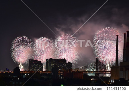 NY Festival Night: Spectacular fireworks against the backdrop of an industrial area 131451500