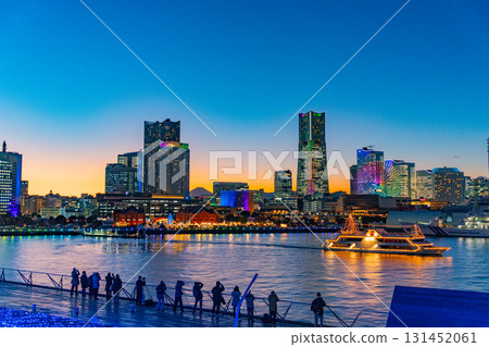 [Kanagawa Prefecture] Yokohama Minato Mirai Light-up Illumination - Distant view of Mt. Fuji between the buildings - Twilight 131452061