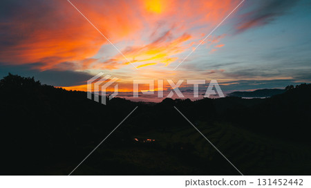 Morning sky, the beginning of the color of the sky before sunrise 131452442