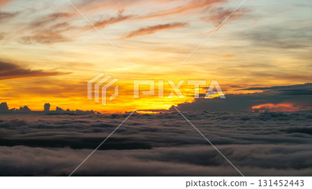 Morning sky, the beginning of the color of the sky before sunrise 131452443