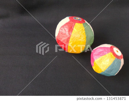 A paper balloon floating in the sky in my childhood A paper balloon floating in the sky in my childhood 131453871