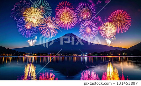 富士山上空綻放的彩色煙火的CG插畫。煙火節、新年賀卡素材。 富士山上空綻放的彩色煙火的CG插畫。煙火節、新年賀卡素材。 131453897