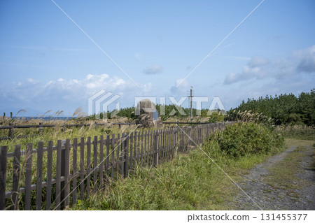 Mutsu Bay on a clear autumn day and the Koda Rohan Literary Monument in Yokohama, Aomori Prefecture 131455377