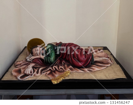 Christ Christ 131456247
