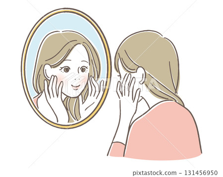 微笑的女人照鏡子 微笑的女人照鏡子 131456950