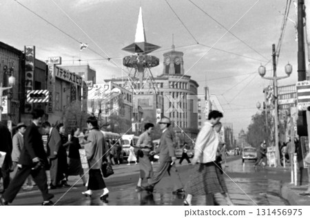 老照片：1956年，東京銀座4丁目 131456975